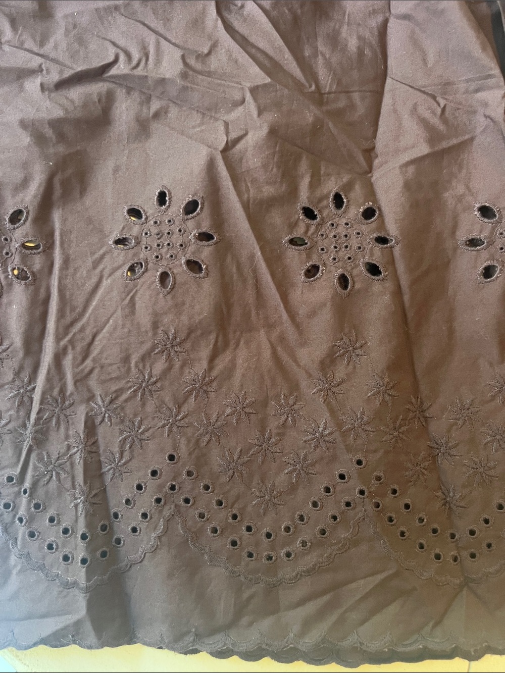 J.Crew NWT Smocked eyelet-hem dress in cotton poplin - Chocolate Berry - Picture 9 of 10